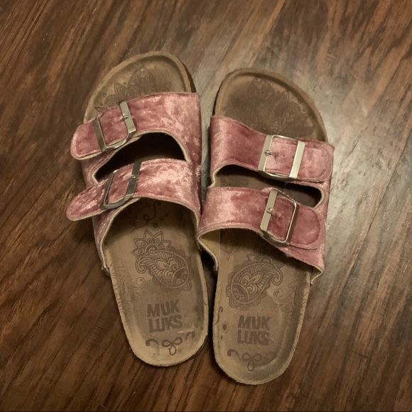 Muk Luks Shoes - Birkenstock knock offs